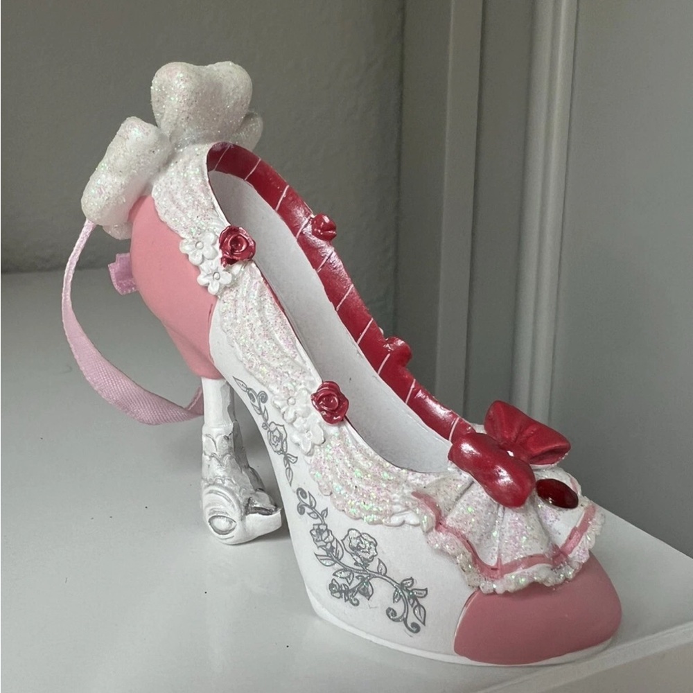 DISNEY Runway Shoe Ornaments 4" - MARY POPPINS Retired Rare High Heel - Picture 4 of 6